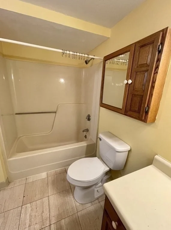 2 bed, 2 bath apartment for rent at 100 Cove Way Unit 608, Quincy — photo 13 of 20