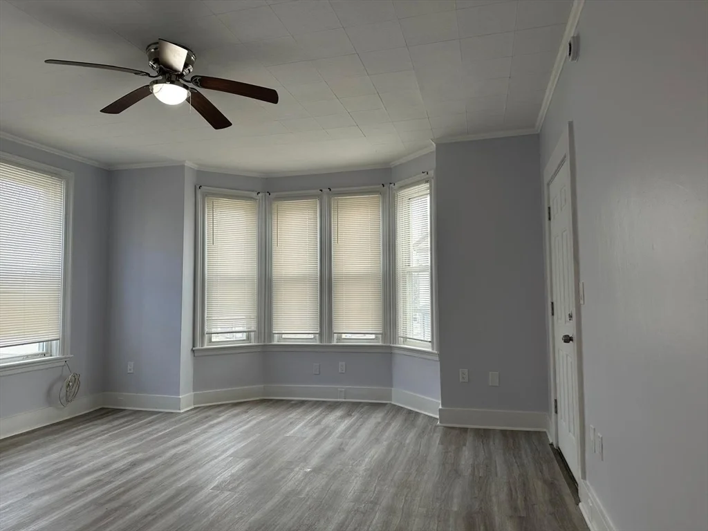 3 bed, 1 bath apartment for rent at 100 Day St Unit 1, Fitchburg — photo 9 of 15