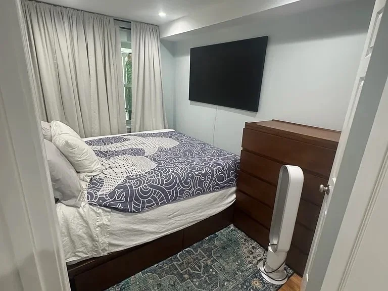 2 bed, 1 bath apartment for rent at 100 E Brookline St Unit 1, South End — photo 9 of 13