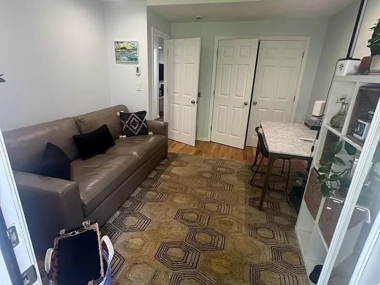 2 bed, 1 bath apartment for rent at 100 E Brookline St Unit 1, South End — photo 8 of 13