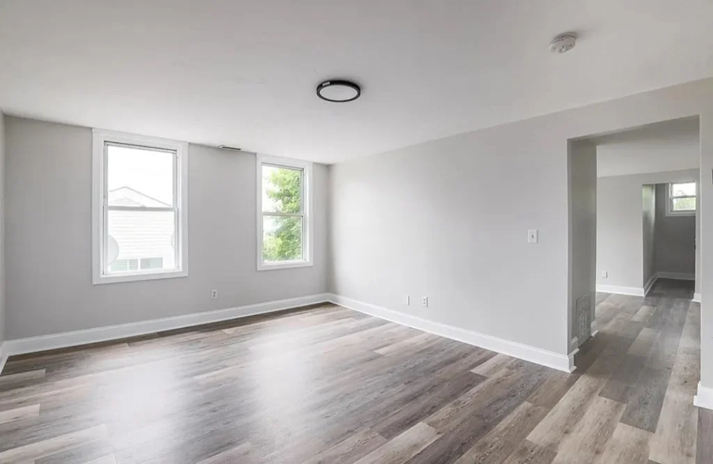 3 bed, 1 bath apartment for rent at 100 Eastern Ave Unit 1, Worcester — photo 5 of 15