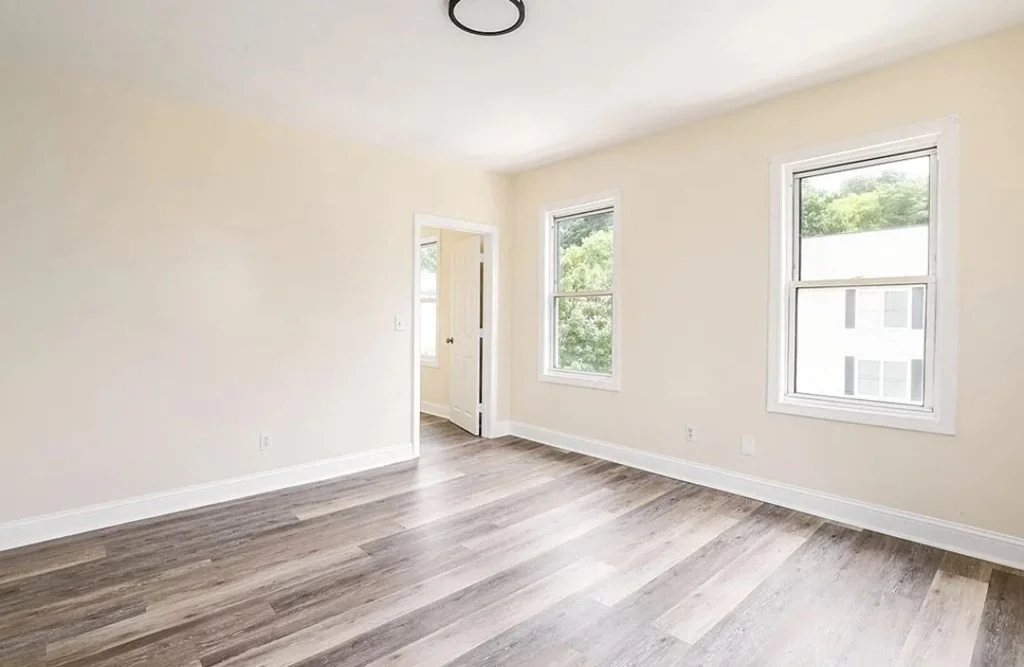 3 bed, 1 bath apartment for rent at 100 Eastern Ave Unit 1, Worcester — photo 8 of 15