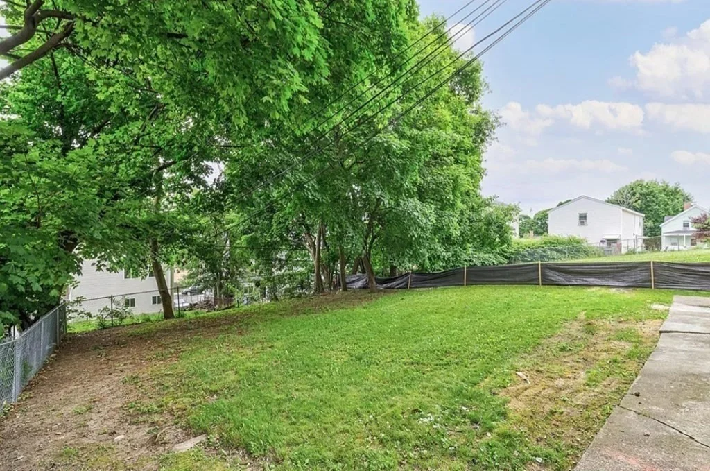 3 bed, 1 bath apartment for rent at 100 Eastern Ave Unit 1, Worcester — photo 12 of 15