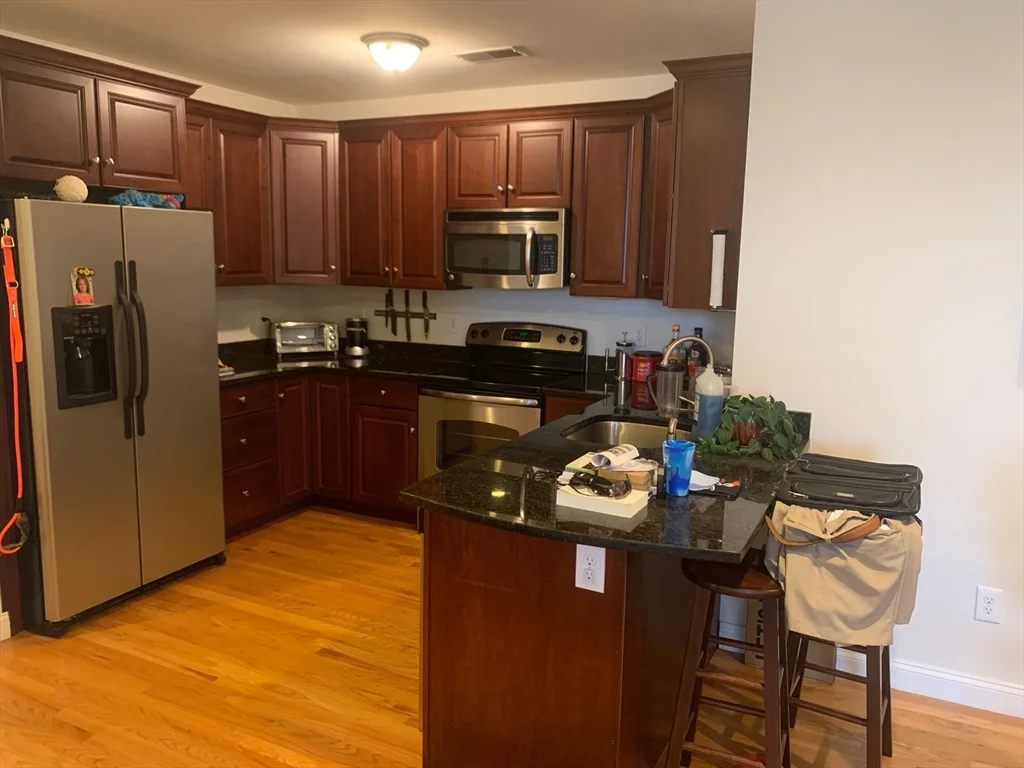 1 bed, 1 bath apartment for rent at 100 Fellsway West Unit 204, Winter Hill — photo 7 of 21