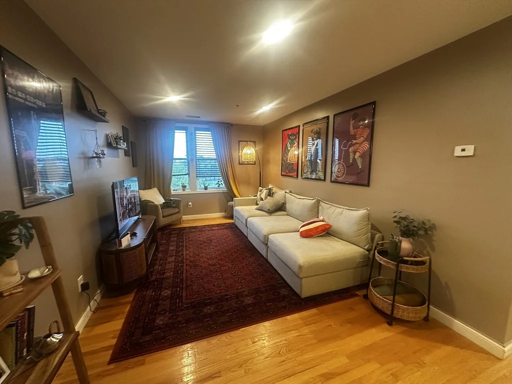1 bed, 1 bath apartment for rent at 100 Fellsway West Unit 204, Winter Hill — photo 15 of 21