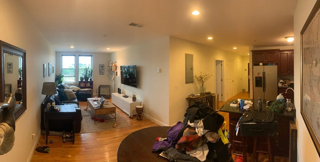1 bed, 1 bath apartment for rent at 100 Fellsway West Unit 204, Winter Hill — photo 3 of 21