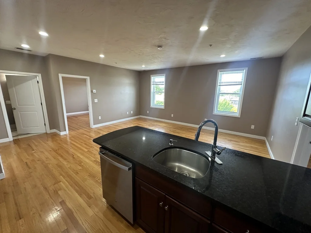 2 bed, 2 bath apartment for rent at 100 Fellsway West Unit 401, Winter Hill — photo 15 of 18