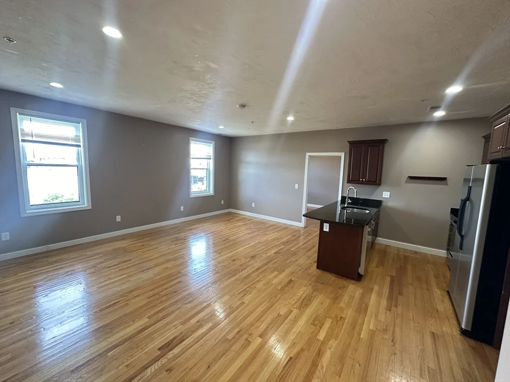 2 bed, 2 bath apartment for rent at 100 Fellsway West Unit 401, Winter Hill — photo 6 of 18