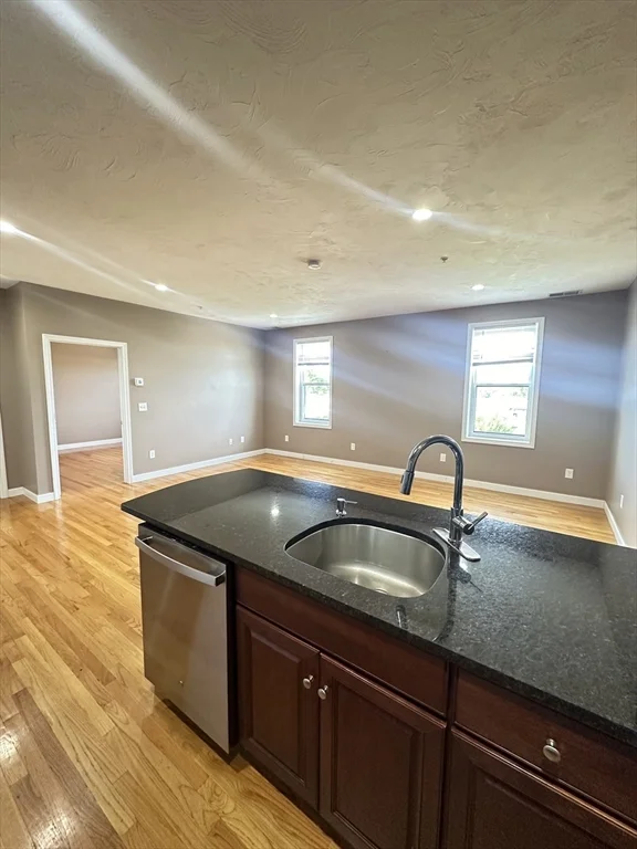 2 bed, 2 bath apartment for rent at 100 Fellsway West Unit 401, Winter Hill — photo 14 of 18