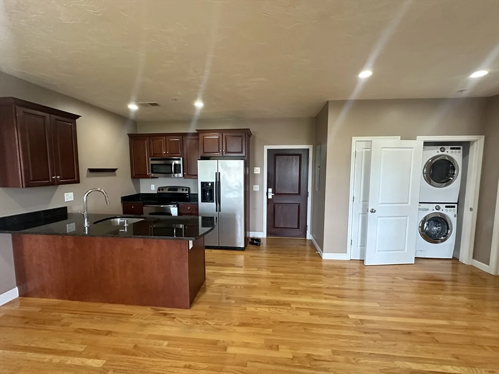 2 bed, 2 bath apartment for rent at 100 Fellsway West Unit 401, Winter Hill — photo 8 of 18