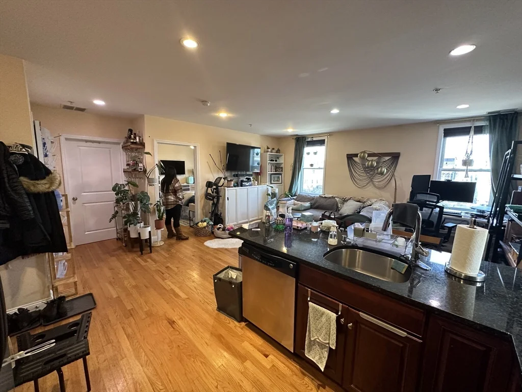 2 bed, 2 bath apartment for rent at 100 Fellsway West Unit 402, Winter Hill — photo 14 of 21
