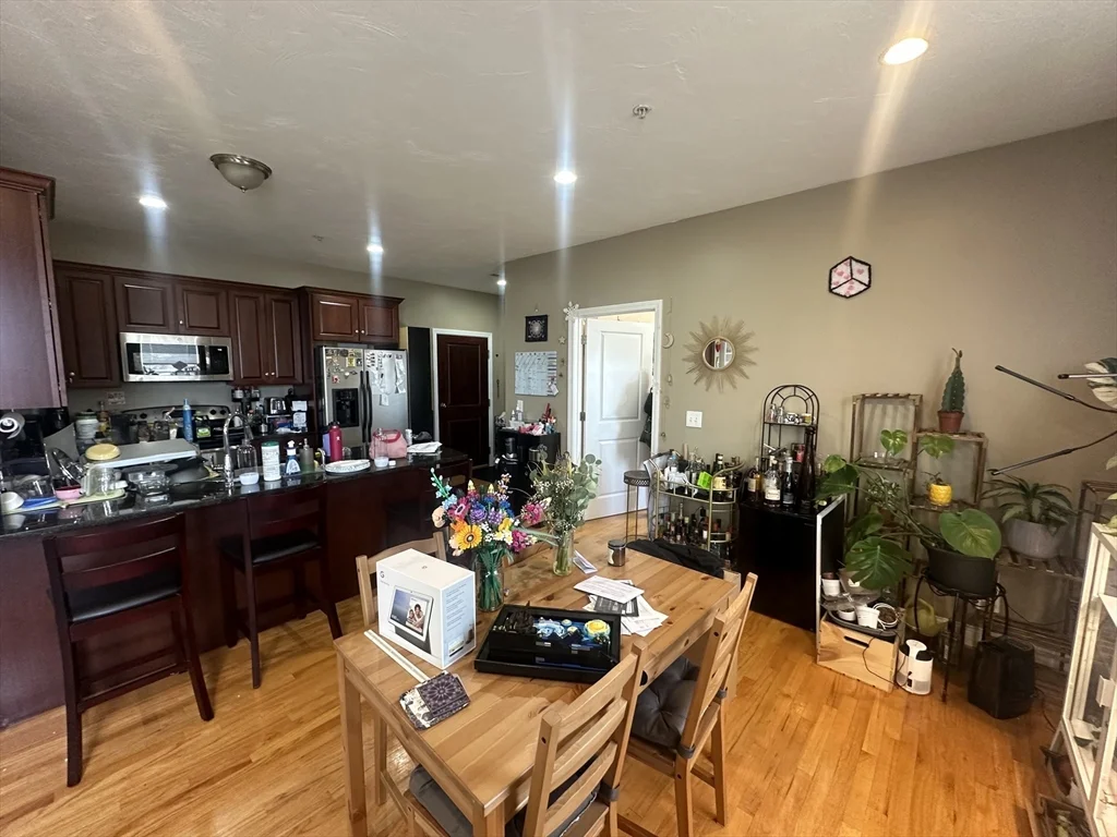 2 bed, 2 bath apartment for rent at 100 Fellsway West Unit 402, Winter Hill — photo 4 of 21