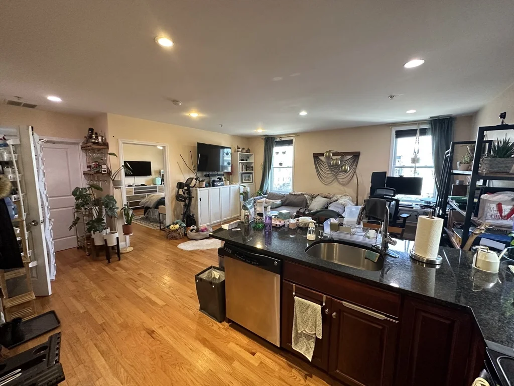 2 bed, 2 bath apartment for rent at 100 Fellsway West Unit 402, Winter Hill — photo 17 of 21
