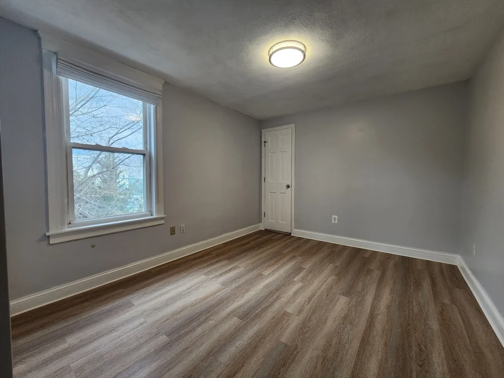 4 bed, 2 bath apartment for rent at 100 Flint Unit 1, East Somerville — photo 15 of 21