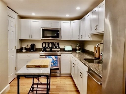 1 bed, 1 bath apartment for rent at 100 Fulton St Unit 3Q, Waterfront — photo 9 of 15