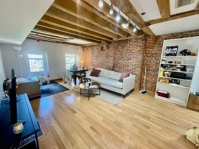 1 bed, 1 bath apartment for rent at 100 Fulton St Unit 4M, Waterfront