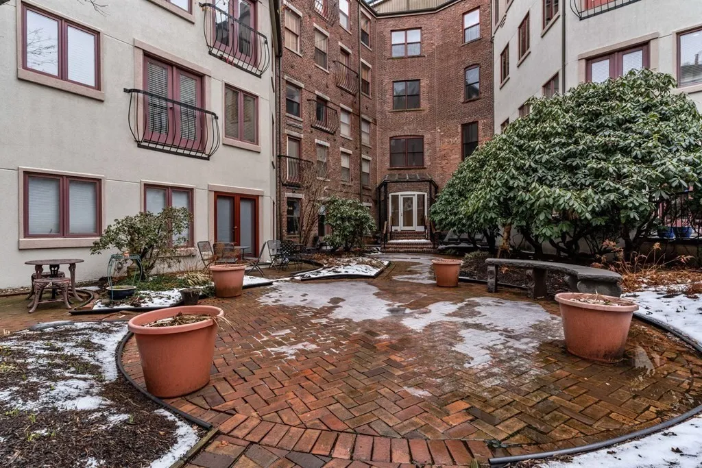 2 bed, 2 bath apartment for rent at 100 Fulton St Unit 4T, North End — photo 15 of 19