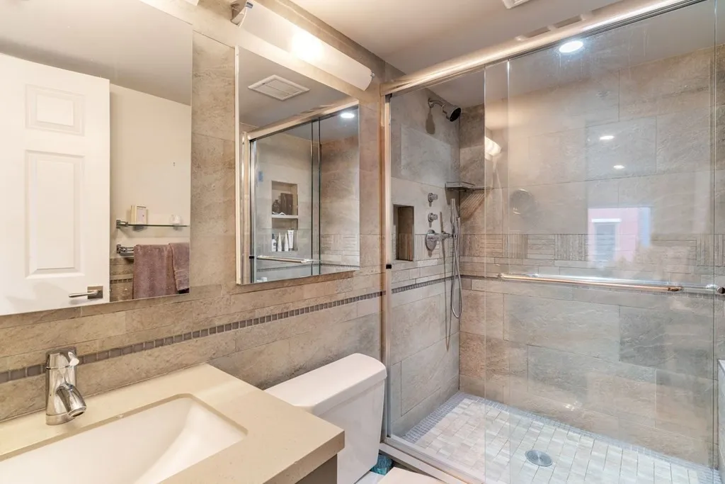 2 bed, 2 bath apartment for rent at 100 Fulton St Unit 4T, North End — photo 10 of 19