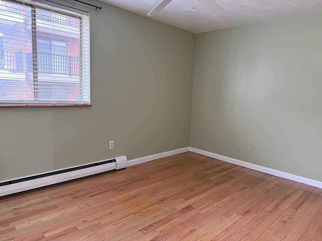 2 bed, 1 bath apartment for rent at 100 Governors Park Unit 12, Winthrop — photo 7 of 9
