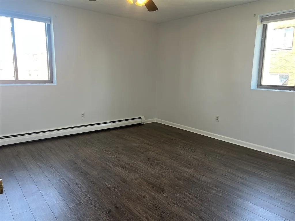 2 bed, 1 bath apartment for rent at 100 Governors Park Unit 18, Winthrop — photo 5 of 12