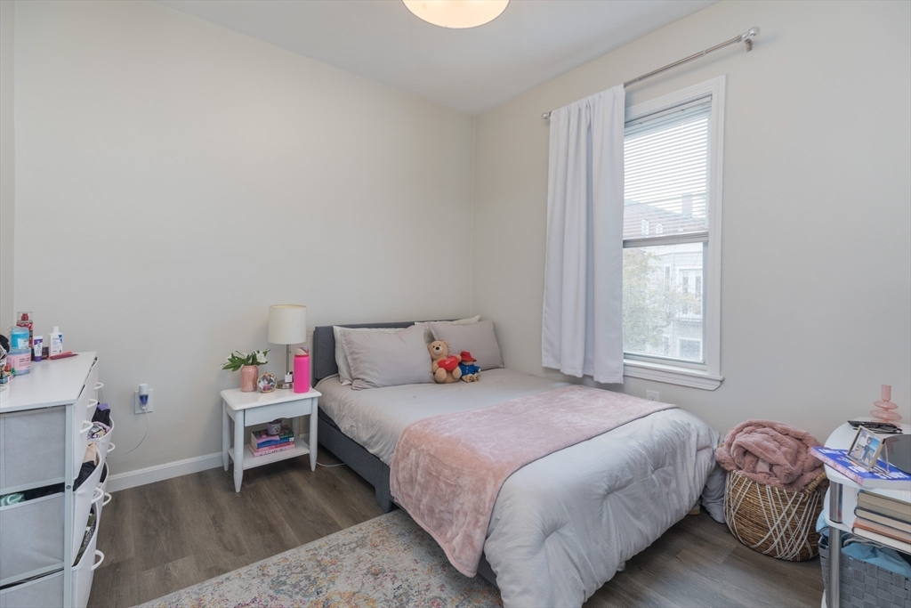 3 bed, 1 bath apartment for rent at 100 H St Unit 2, South Boston — photo 7 of 13