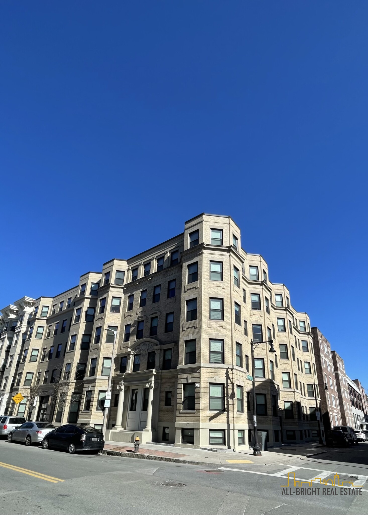 2 bed, 1 bath apartment for rent at 100 Hemenway St Unit 002, Fenway — photo 5 of 12