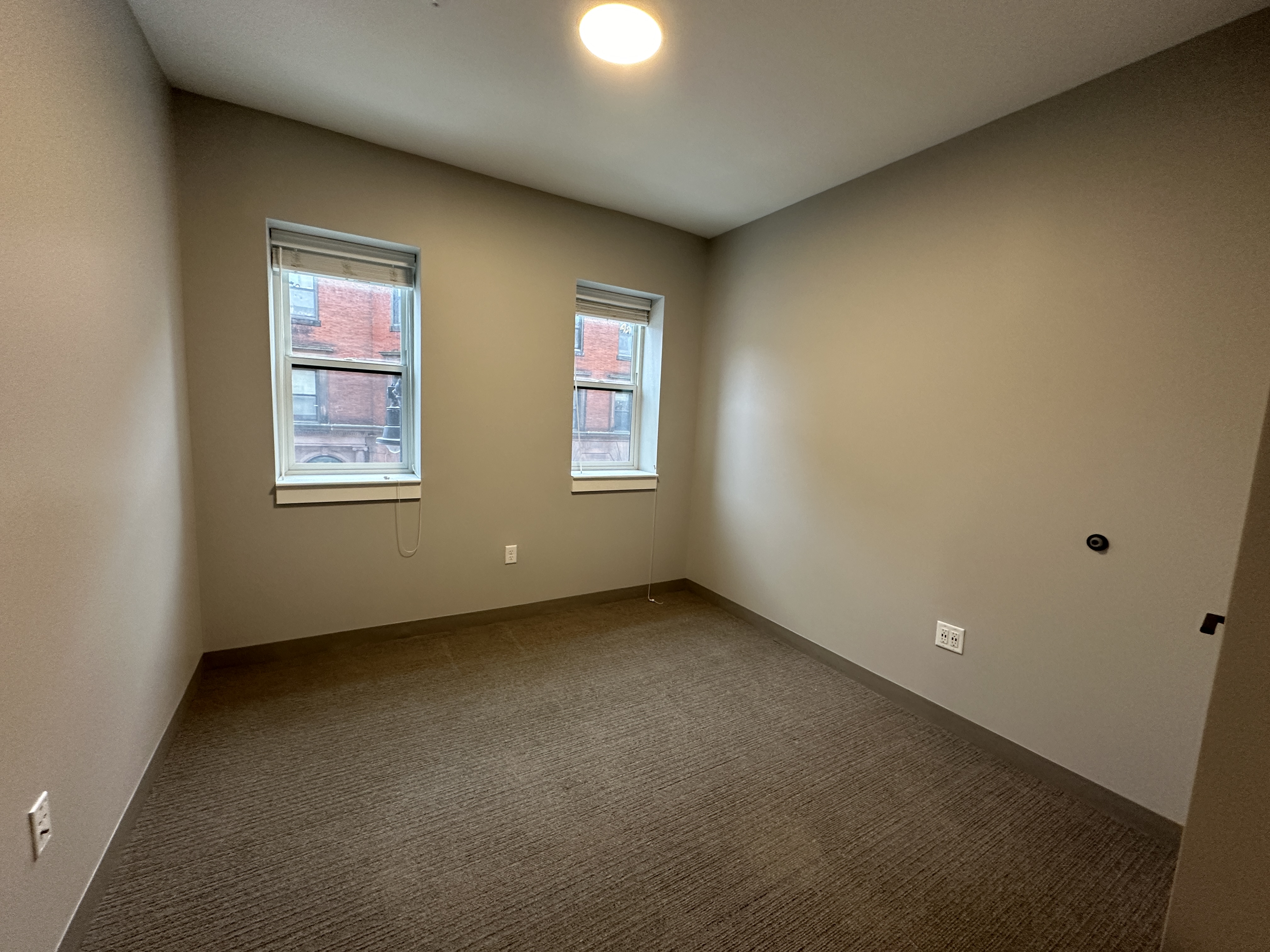 3 bed, 1 bath apartment for rent at 100 Hemenway St Unit 4, Fenway — photo 16 of 29