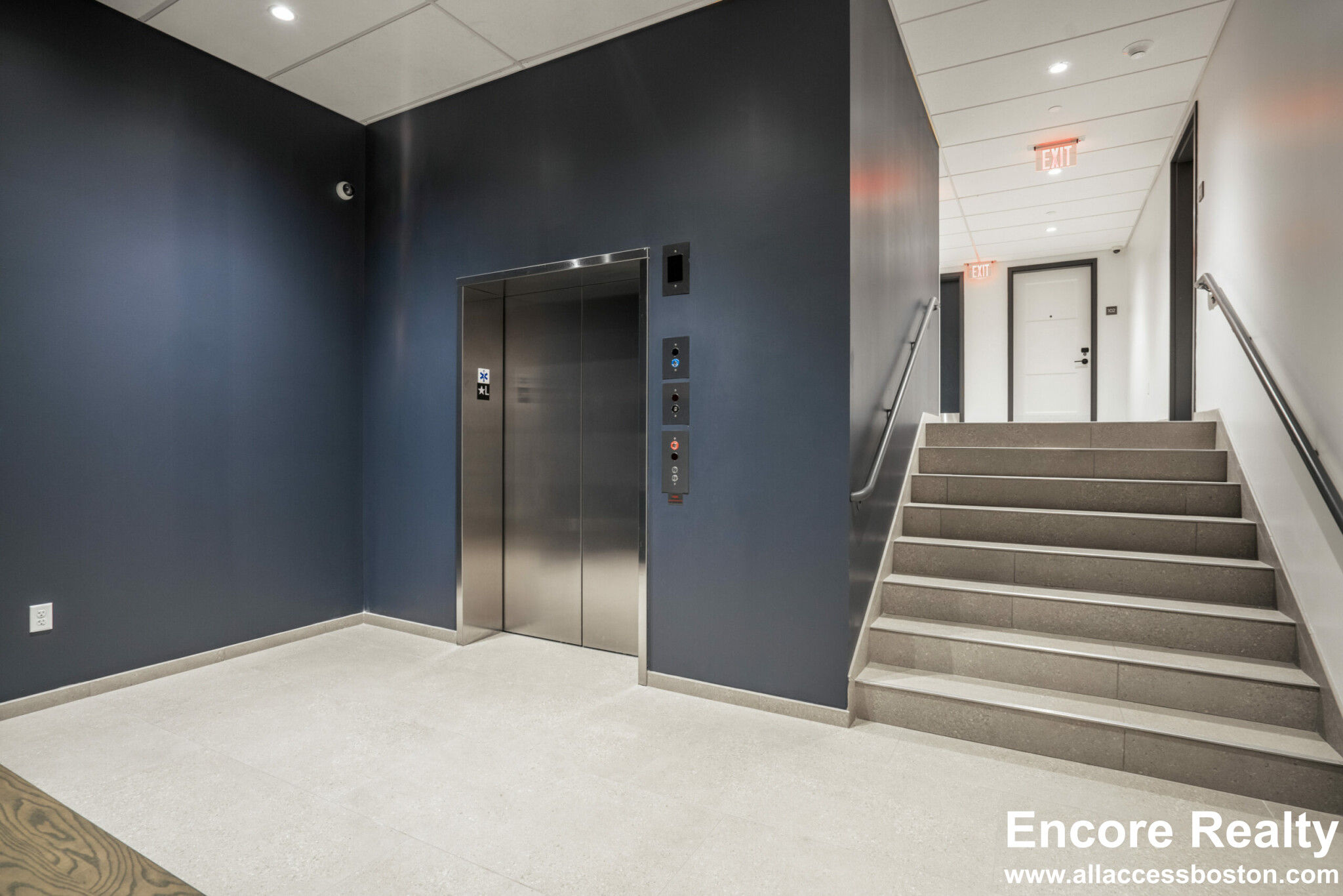 3 bed, 1 bath apartment for rent at 100 Hemenway St Unit 4, Fenway — photo 22 of 29