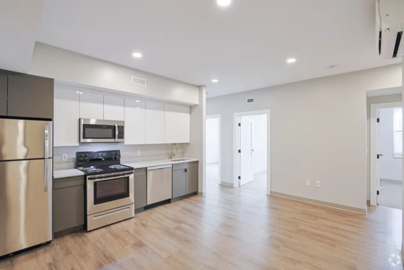 2 bed, 1 bath apartment for rent at 100 Hemenway St Unit 407, Fenway