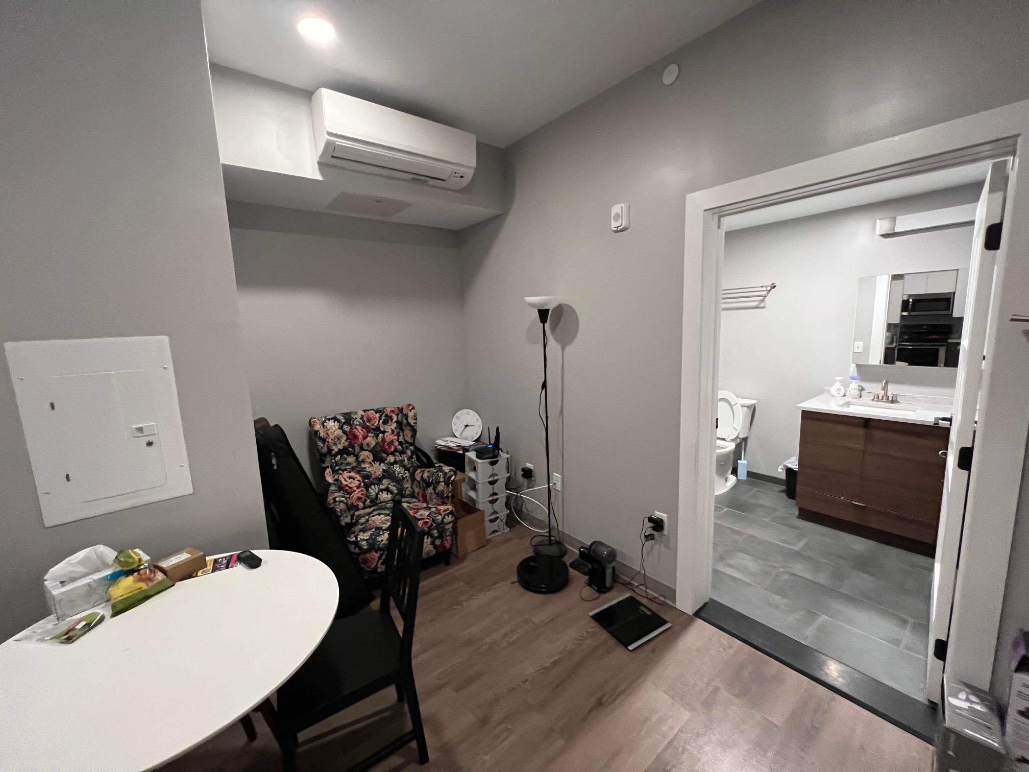 2 bed, 1 bath apartment for rent at 100 Hemenway Unit 105, Fenway — photo 4 of 6