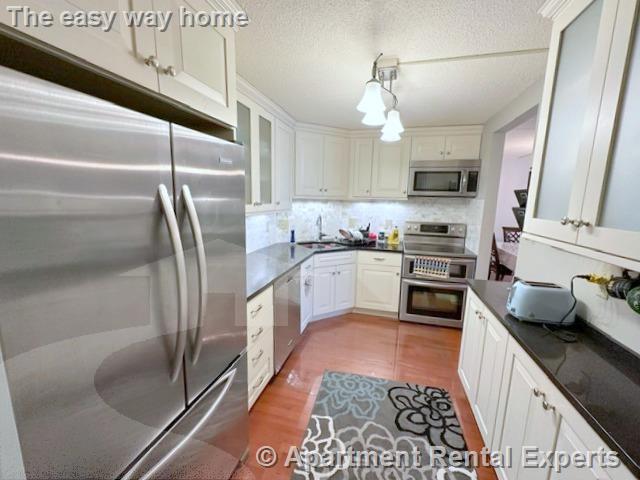 2 bed, 2 bath apartment for rent at 100 High St Unit 505, Medford Square — photo 2 of 23