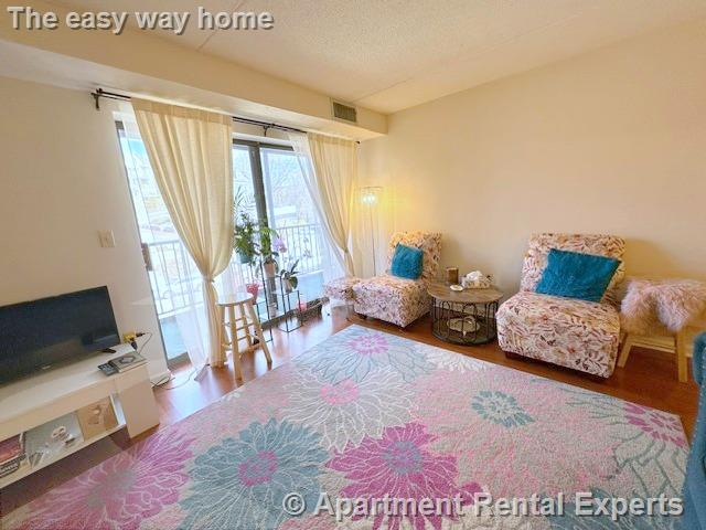 2 bed, 2 bath apartment for rent at 100 High St Unit 505, Medford Square — photo 5 of 23