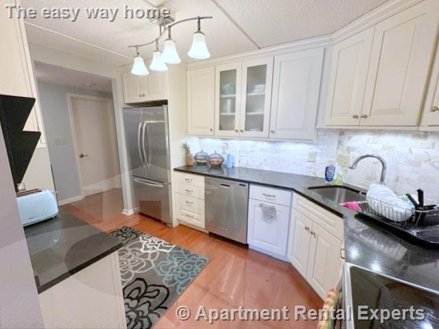 2 bed, 2 bath apartment for rent at 100 High St Unit 505, Medford Square — photo 1 of 23