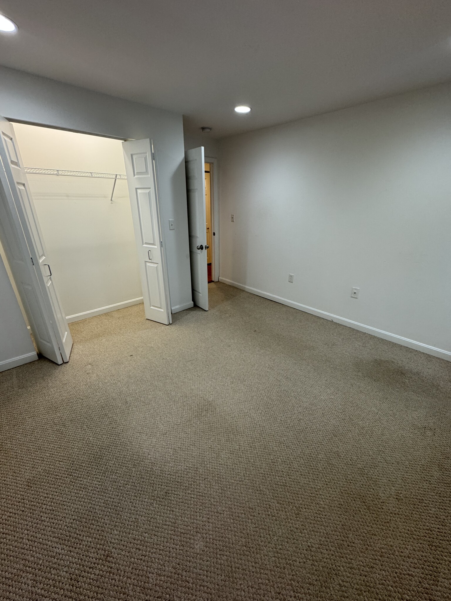 2 bed, 1 bath apartment for rent at 100 Jersey St Unit 401, Fenway — photo 9 of 19