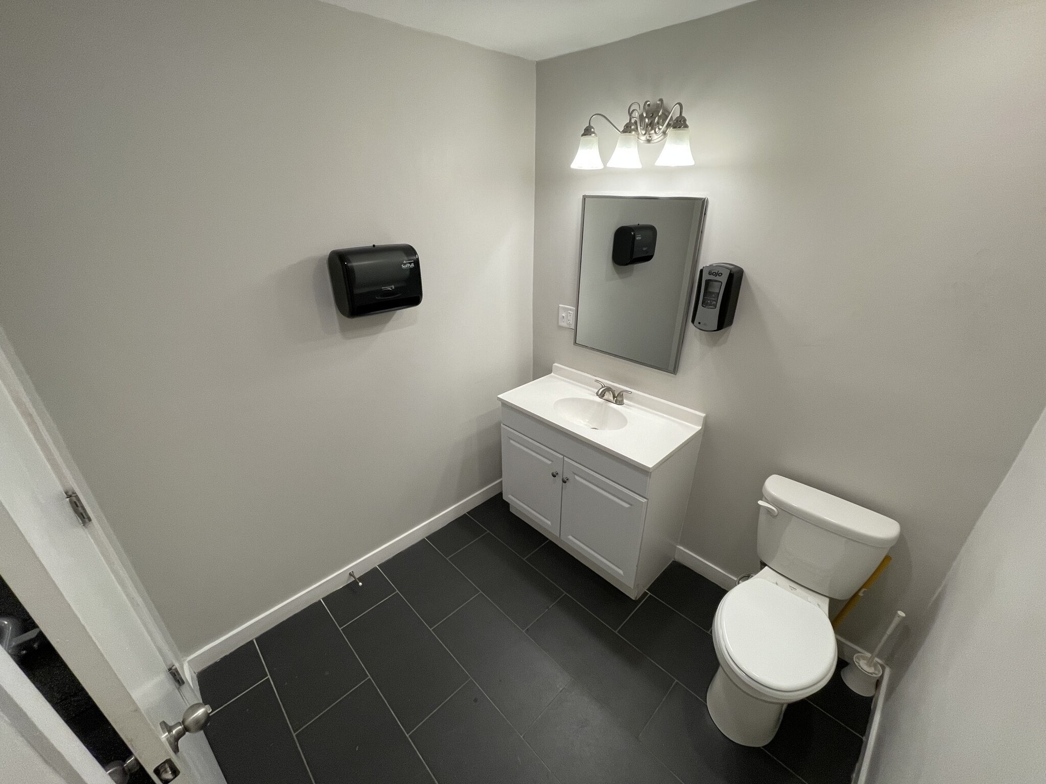 2 bed, 1 bath apartment for rent at 100 Jersey St Unit 701, Fenway — photo 11 of 14