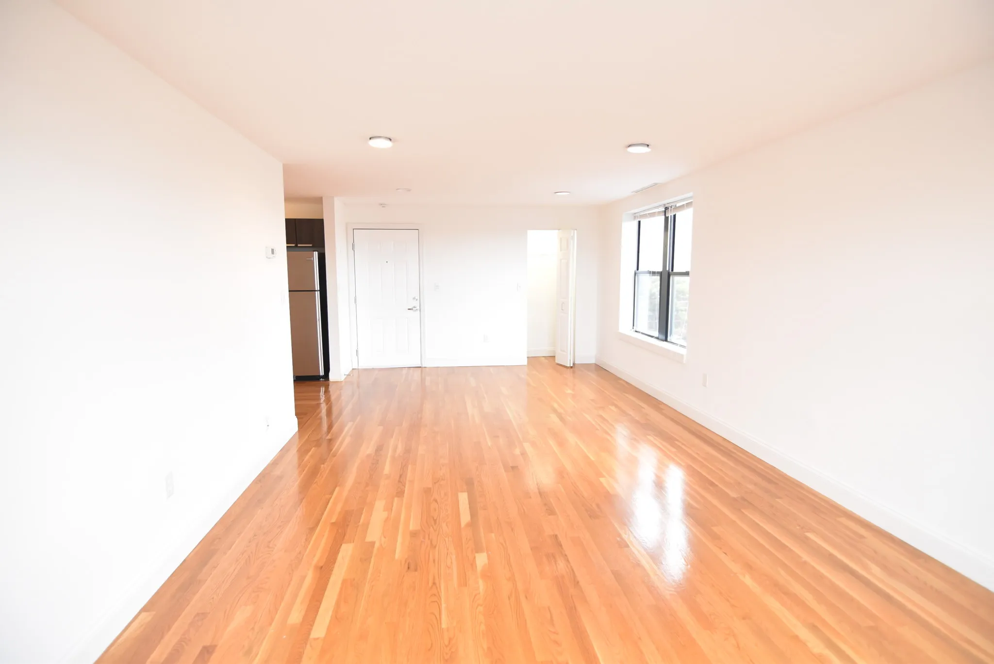2 bed, 1 bath apartment for rent at 100 Jersey St Unit 706, Fenway — photo 2 of 19