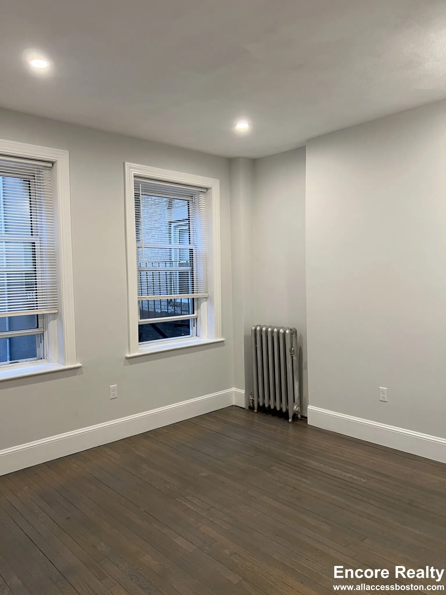 2 bed, 1 bath apartment for rent at 100 Jersey St Unit 808, Fenway — photo 4 of 11