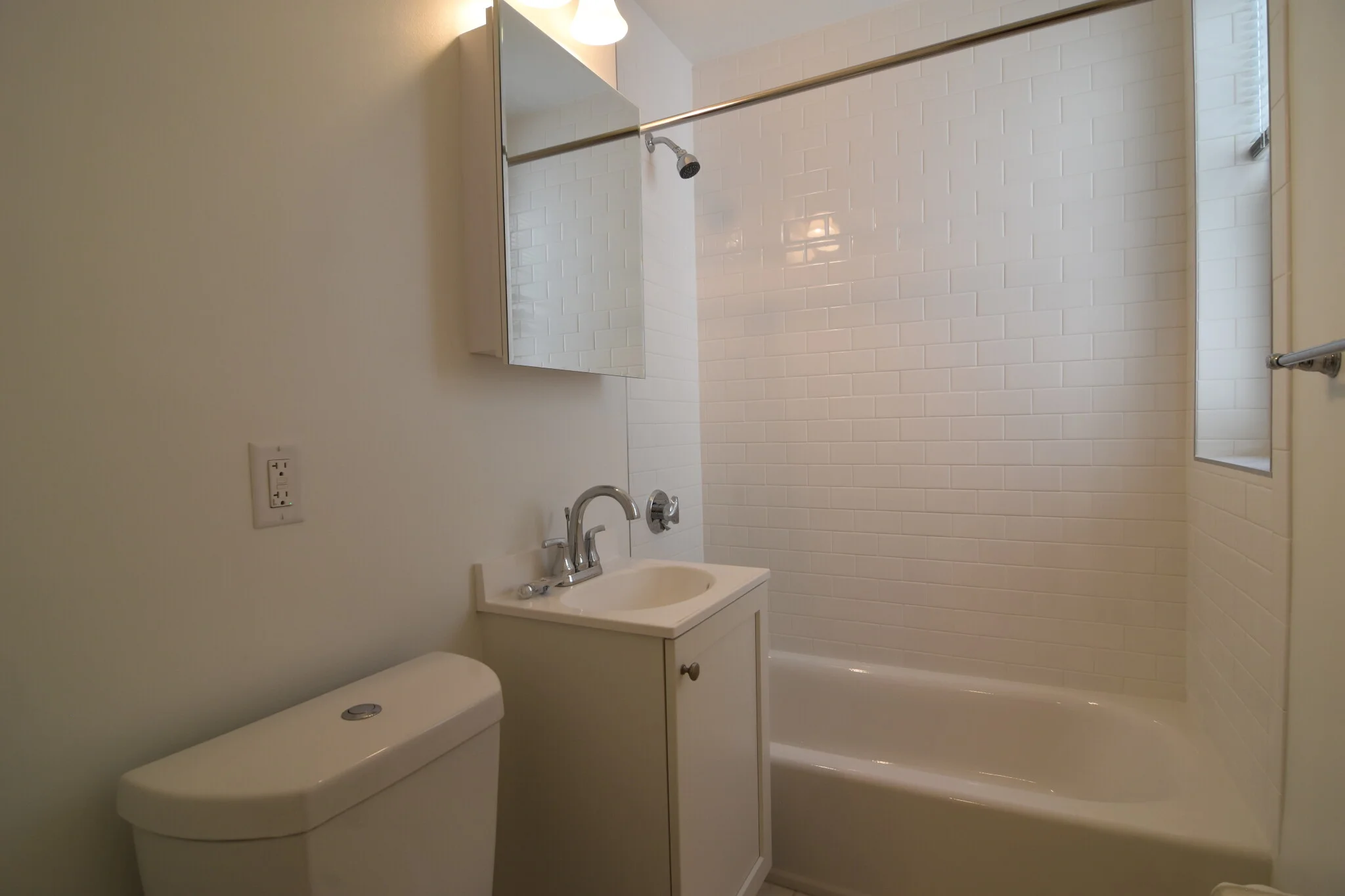 1 bed, 1 bath apartment for rent at 100 Kilsyth Rd Unit 15, Brighton — photo 5 of 12