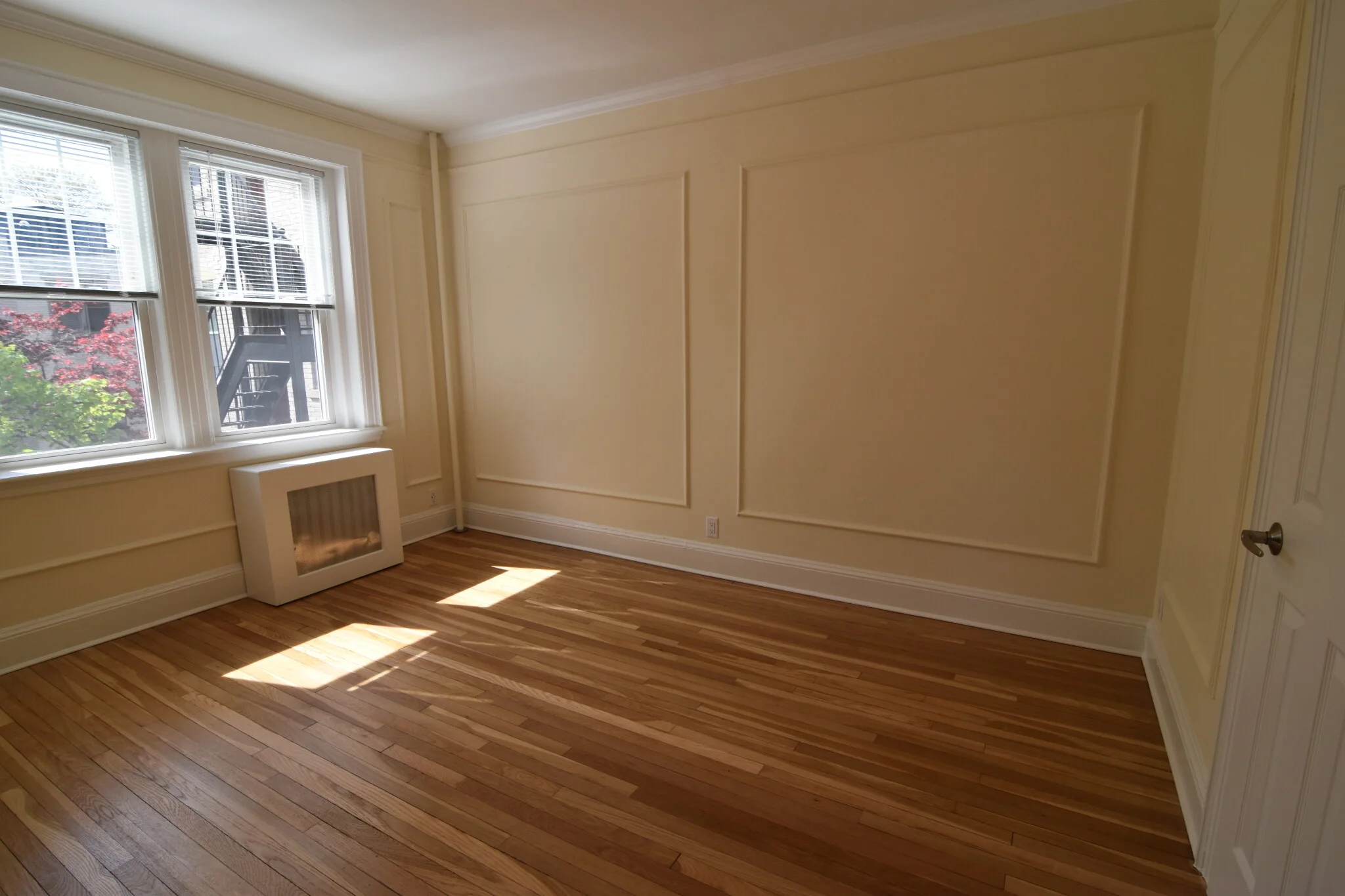 1 bed, 1 bath apartment for rent at 100 Kilsyth Rd Unit 27, Brighton — photo 13 of 17