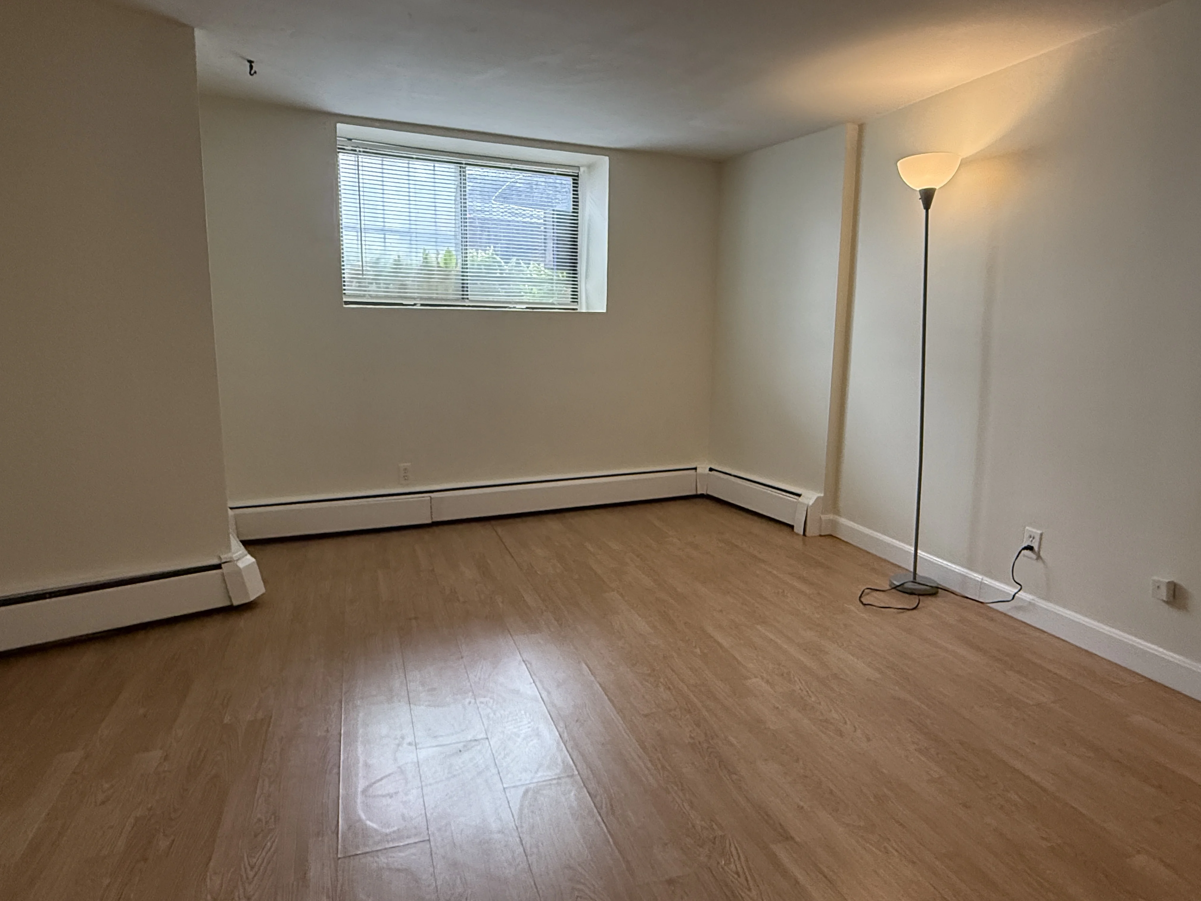 2 bed, 1 bath apartment for rent at 100 Lanark Rd Unit 14, Brighton — photo 7 of 12