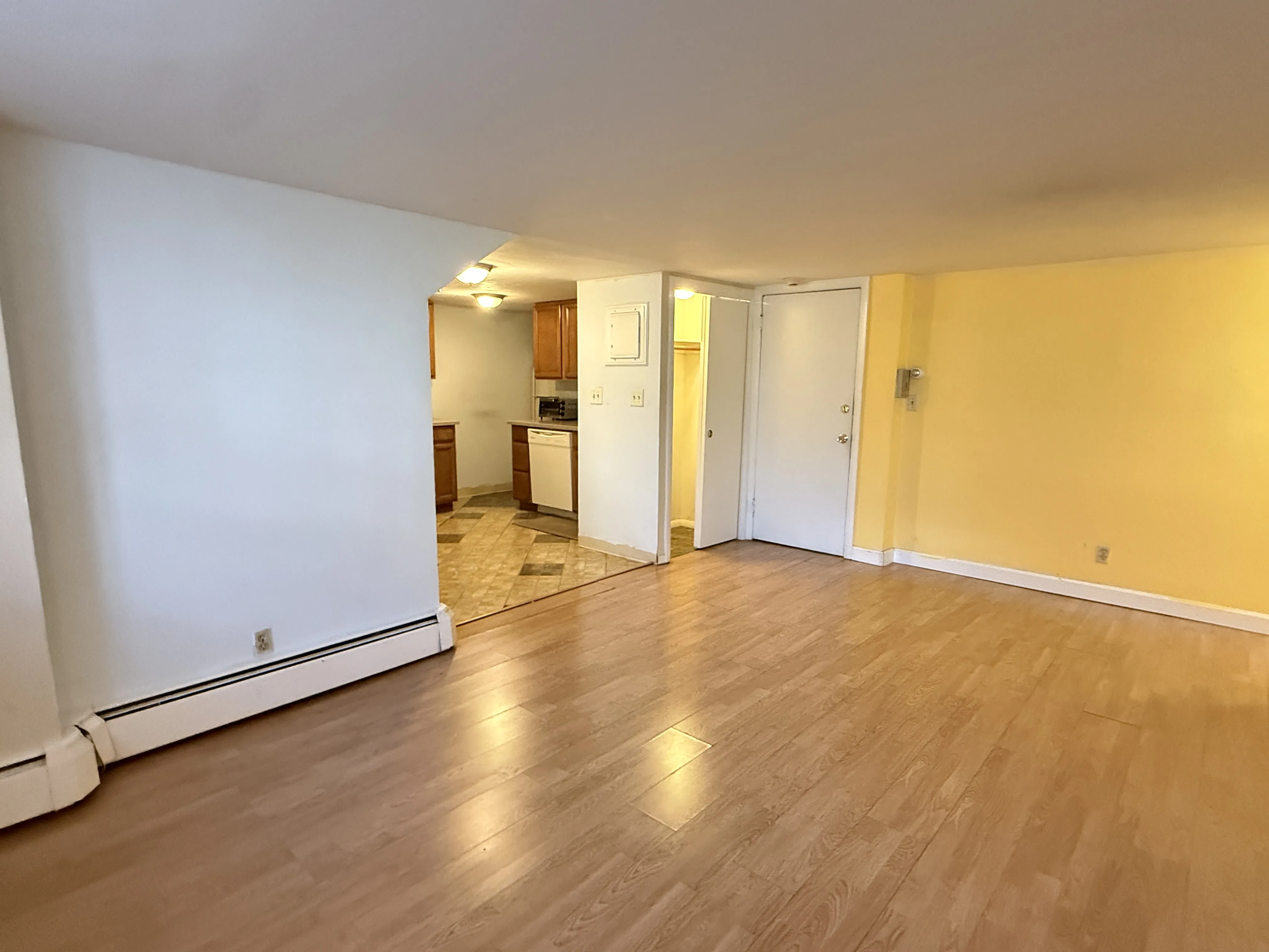 2 bed, 1 bath apartment for rent at 100 Lanark Rd Unit B, Brighton — photo 4 of 13