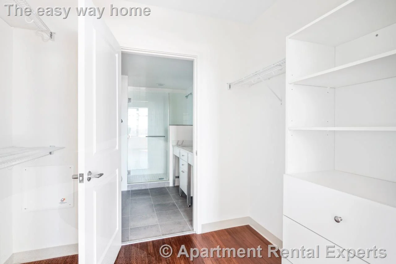 1 bed, 1 bath apartment for rent at 100 Landsdowne St Unit 1510, Central Square — photo 4 of 11