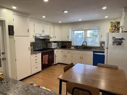 3 bed, 1 bath apartment for rent at 100 Lawrence St, Gardner — photo 14 of 34