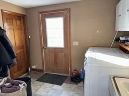 3 bed, 1 bath apartment for rent at 100 Lawrence St, Gardner — photo 30 of 34