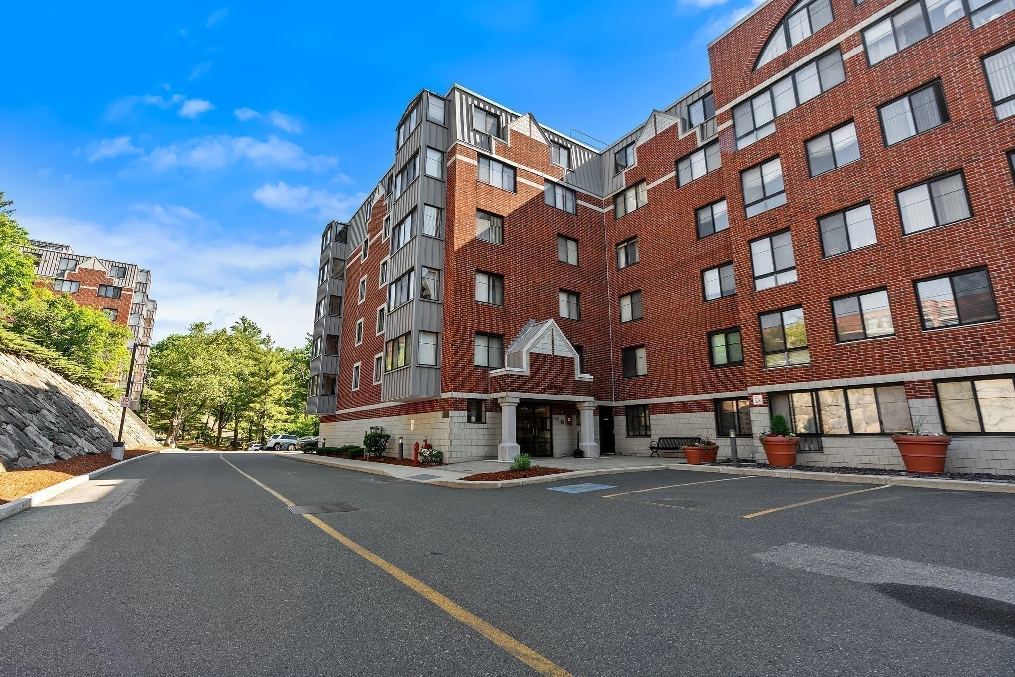 2 bed, 2 bath apartment for rent at 100 Ledgewood Dr Unit 319, Stoneham — photo 14 of 15