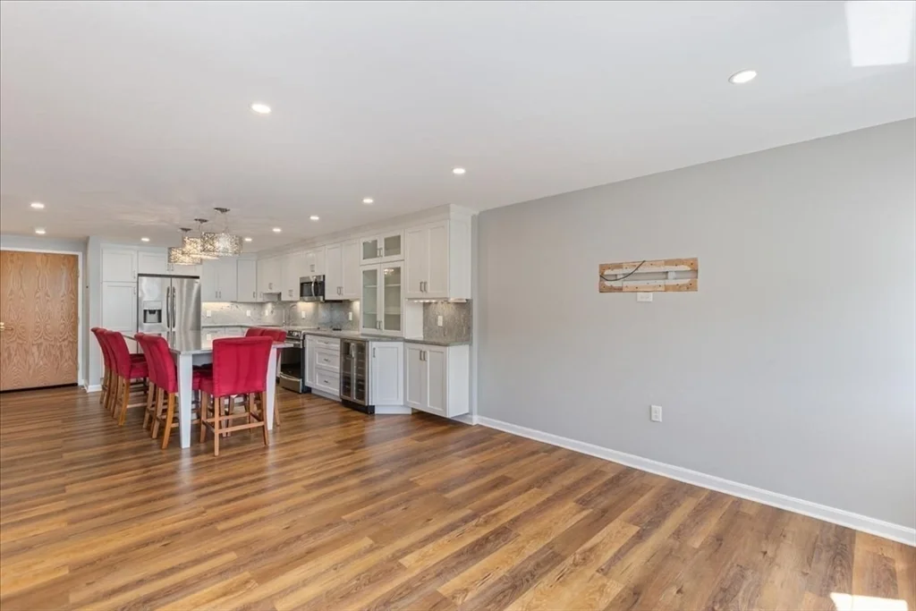 2 bed, 2 bath apartment for rent at 100 Ledgewood Dr Unit 410, Stoneham — photo 9 of 22