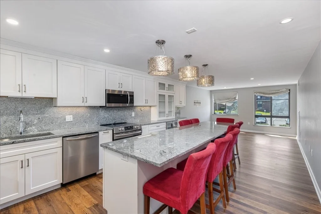 2 bed, 2 bath apartment for rent at 100 Ledgewood Dr Unit 410, Stoneham
