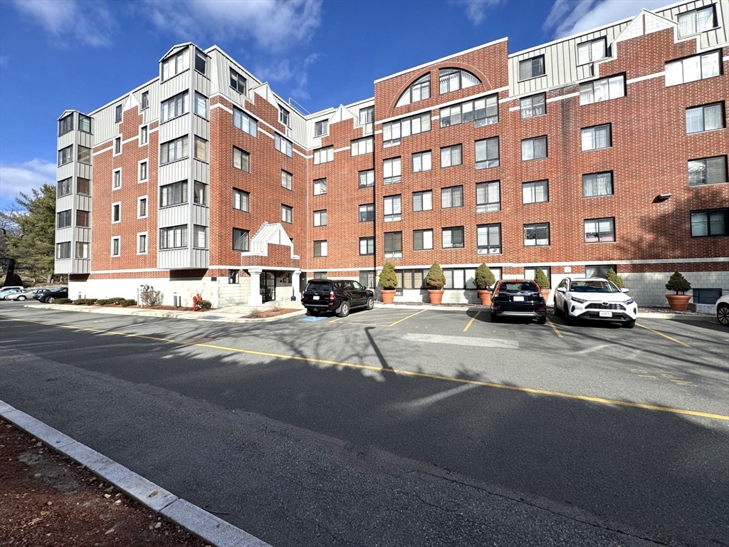 1 bed, 1 bath apartment for rent at 100 Ledgewood Dr Unit 517, Stoneham — photo 12 of 12