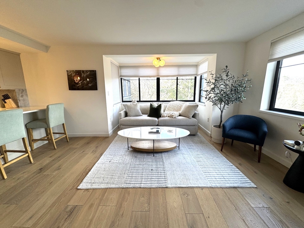 1 bed, 1 bath apartment for rent at 100 Ledgewood Dr Unit 517, Stoneham — photo 5 of 12