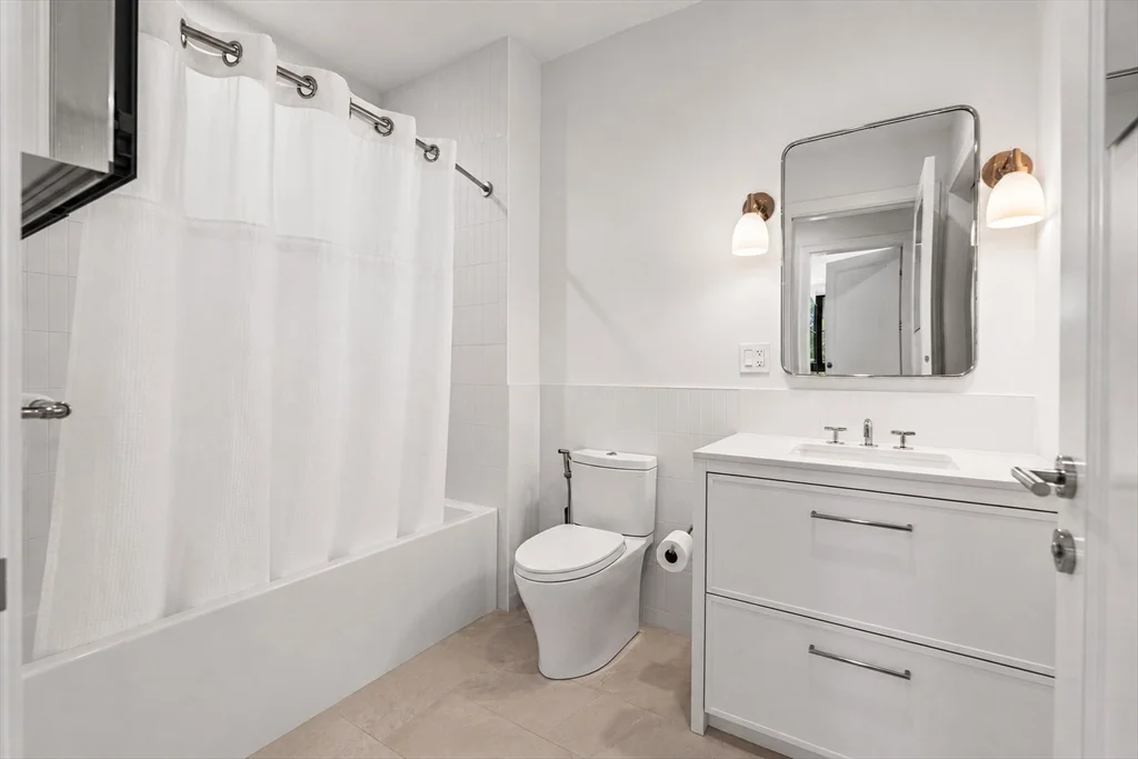 2 bed, 2 bath apartment for rent at 100 Linden St Unit 203, Wellesley — photo 18 of 39